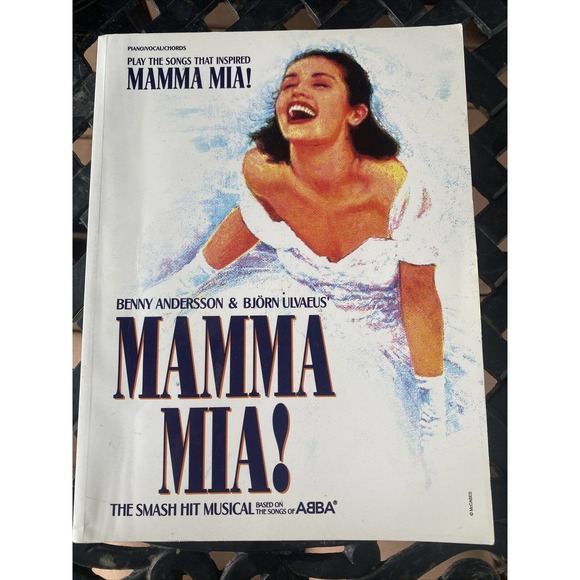 Play the Songs That Inspired Mamma Mia! (Vocal Selections) : Piano/Vocal/Chords - Picture 1 of 4